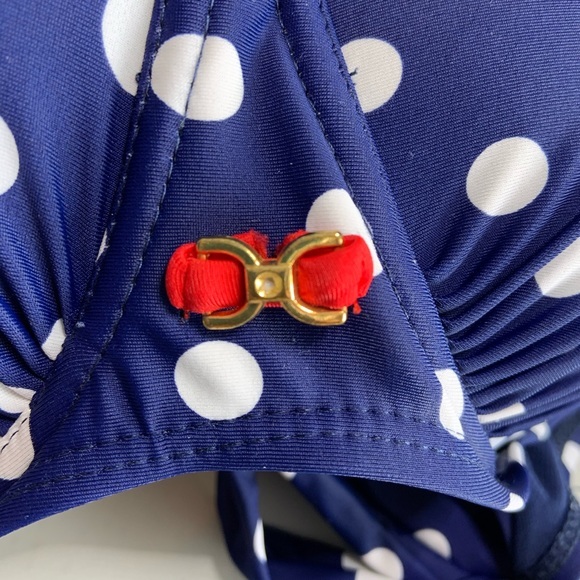 Coral Tropics by Apollo bikini top. Size L - Picture 2 of 7